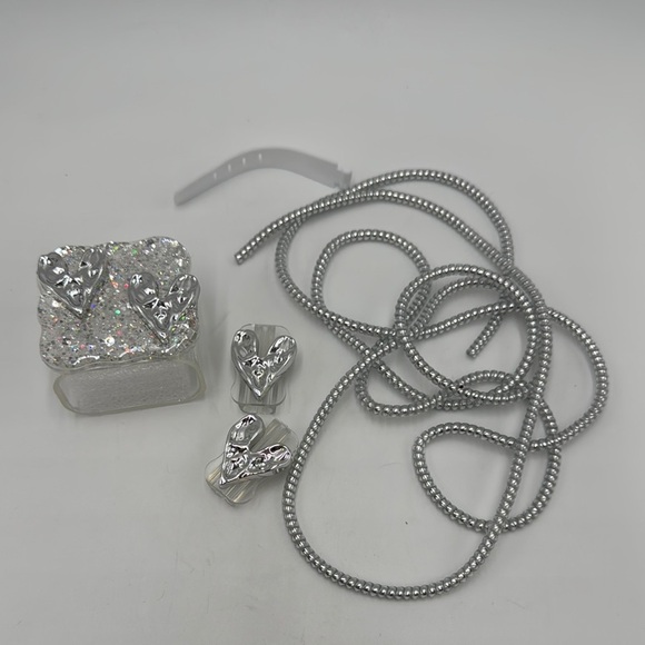 Glitter Love Heart Charger Case Compatible with iPhone 11/12/13/14/15 Pro Max - Picture 1 of 13